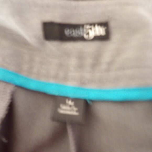 East 5th High Rise Flared Pants Sz 14 - Picture 5 of 5